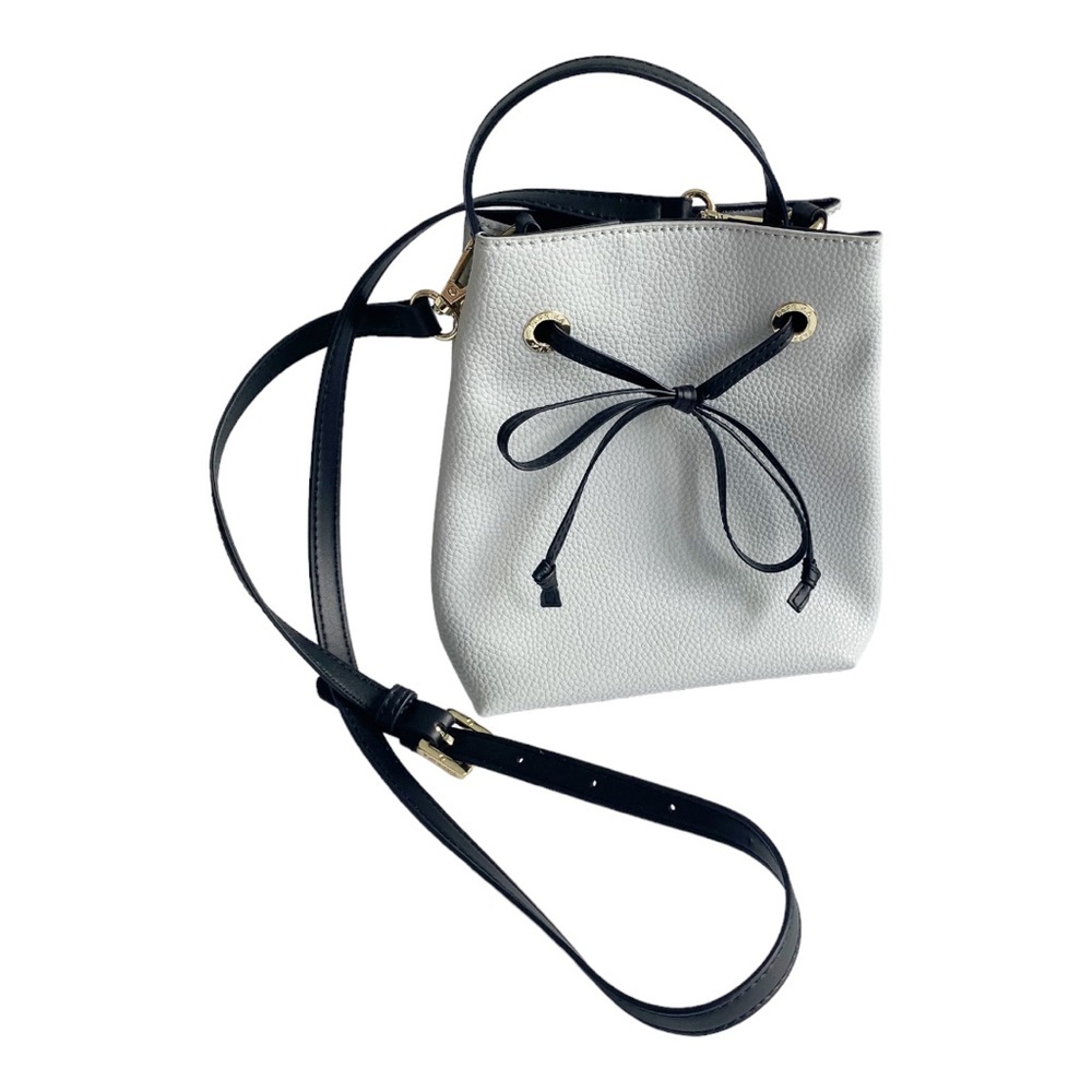 Paprika Small Drawstring Pouch Bucket Bag Shoulder Strap Neutral Gray/Black